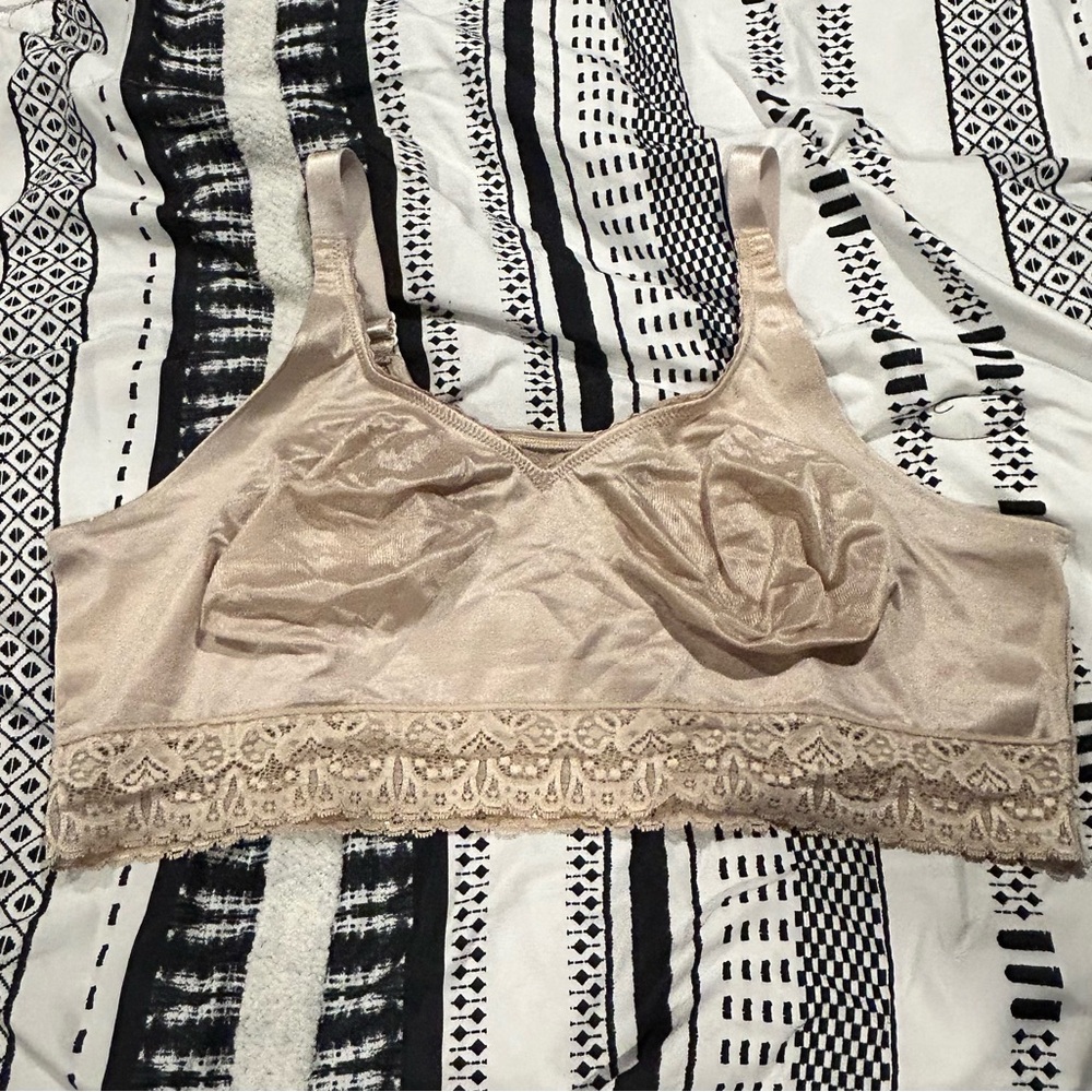 Ruby Ribbon Lace Demiette size 44 Cream